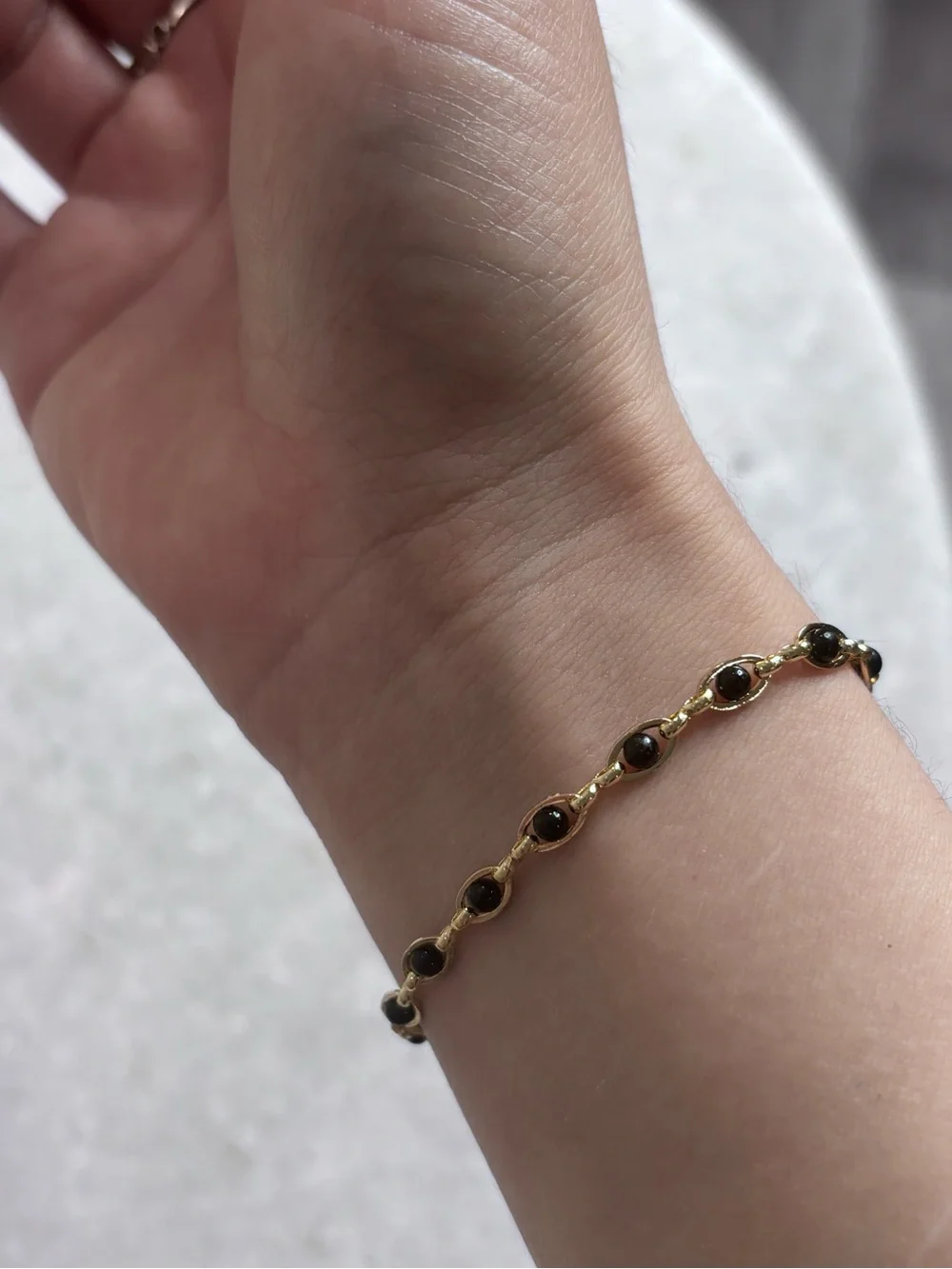 N/A delicate gold